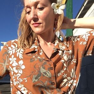 Meet your Posher, Aloha